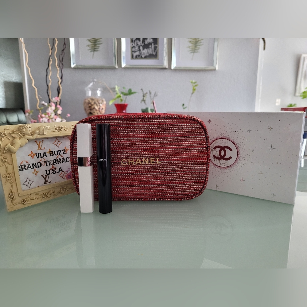 NEW CHANEL Go To Extremes Mascara Gift Set 5 🌟 Star Rating! ONLY  ̶3̶ 2 LEFT!